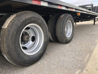 New 2025 Road Boss 35' Tandem Dual Gooseneck with Combo Dove tail Equipment Trailer