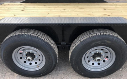 New 2022 East Texas Trailers 20' Tandem Axle Gooseneck Lowstyle Car Hauler / Equipment Trailer
