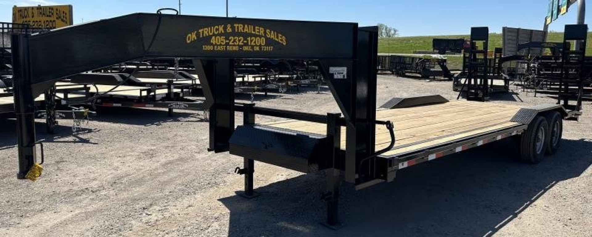 New 2025 Road Boss 102"x24' Gooseneck Lowstyle Equipment Trailer