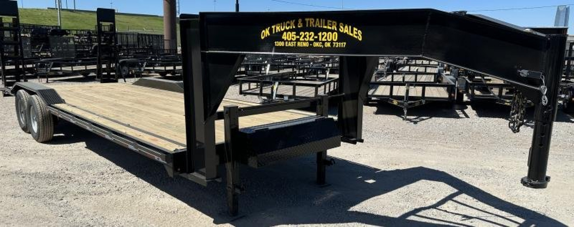 New 2025 Road Boss 102"x24' Gooseneck Lowstyle Equipment Trailer
