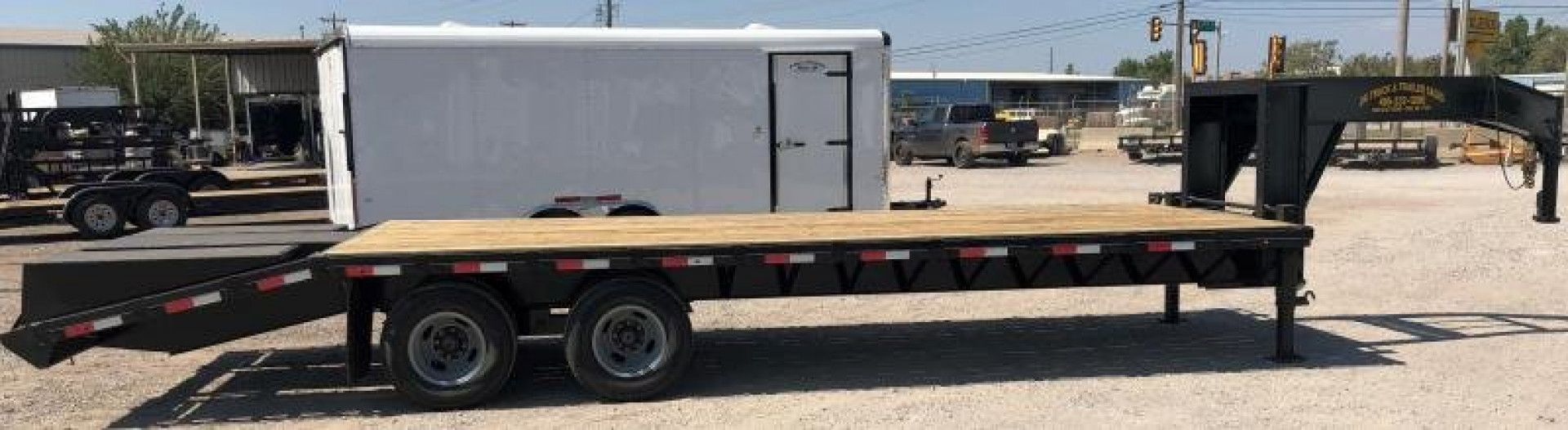 New 2025 Road Boss 25' Tandem Dual Gooseneck Combo Dove Equipment Trailer