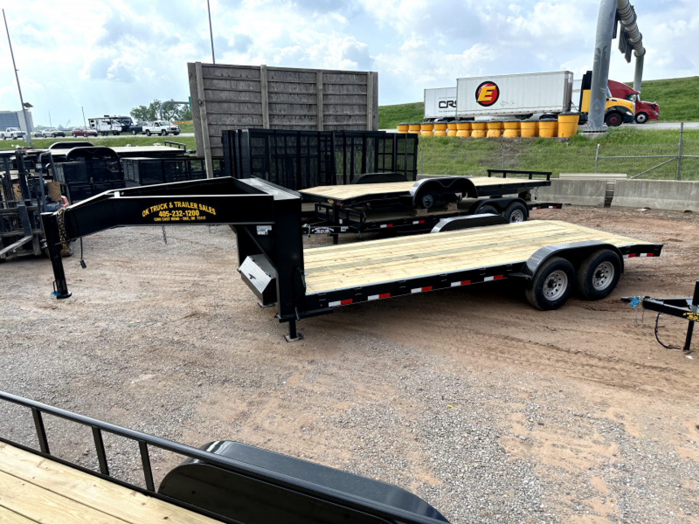 New 2025 Road Boss 20' Tandem Axle Gooseneck Low Style Car Hauler Equipment Trailer