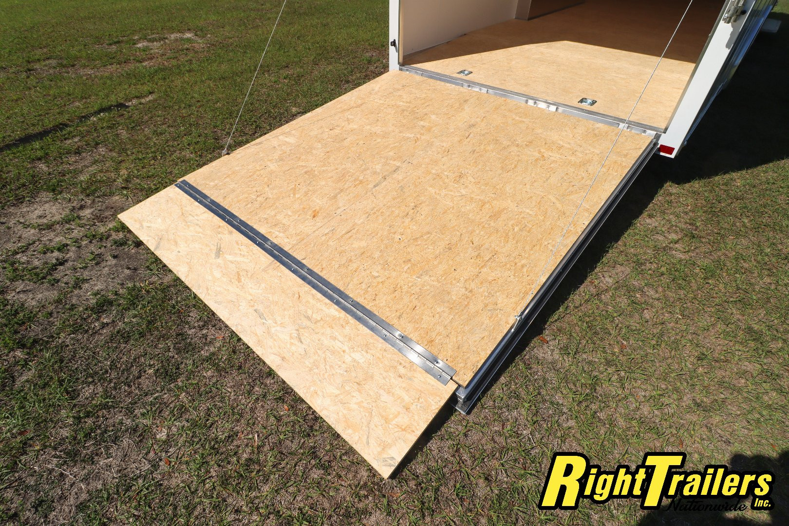 New 2025 8.5X28 ATC RACE TRAILER