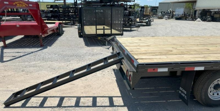 New 2025 Road Boss 20' Tandem Axle Gooseneck Flatbed Equipment Trailer