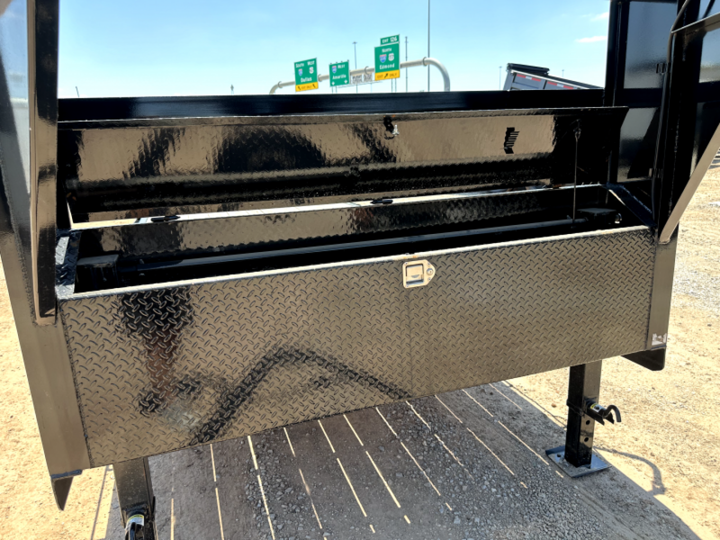 New 2023 East Texas Trailers 83" wide x 36' Tandem Axle Gooseneck Lowstyle  Car Hauler
