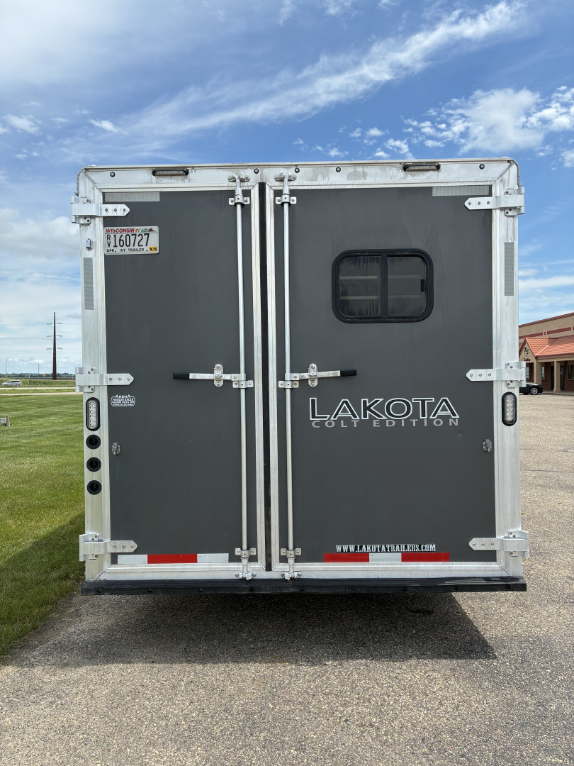 Used 2023 Lakota AC839 Horse Trailer