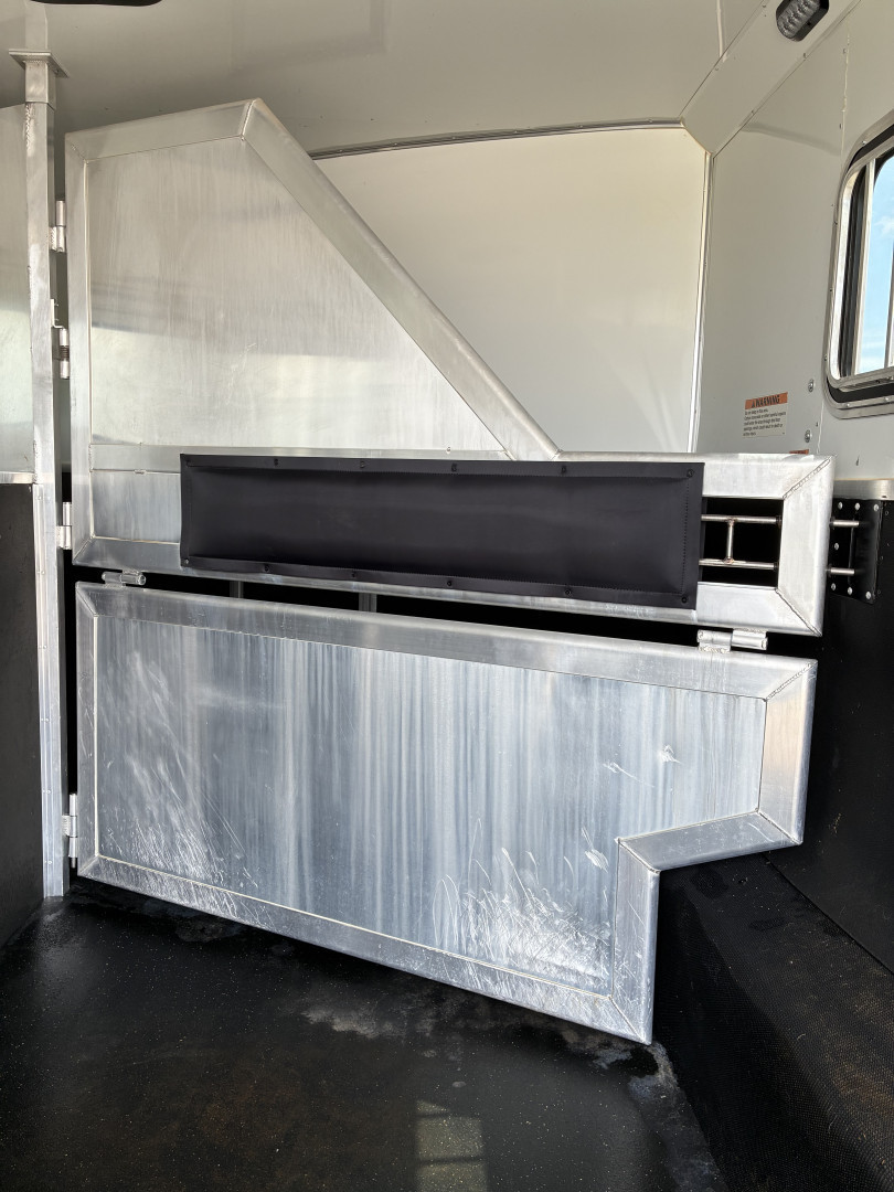 Used 2023 Lakota AC839 Horse Trailer