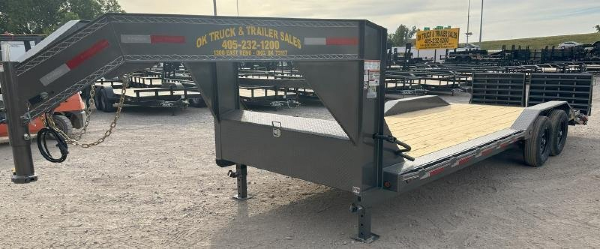 New 2025 East Texas Trailers 102" x 24' Tandem Axle Gooseneck Lowstyle with Mini Macho Dove Equipment Trailer