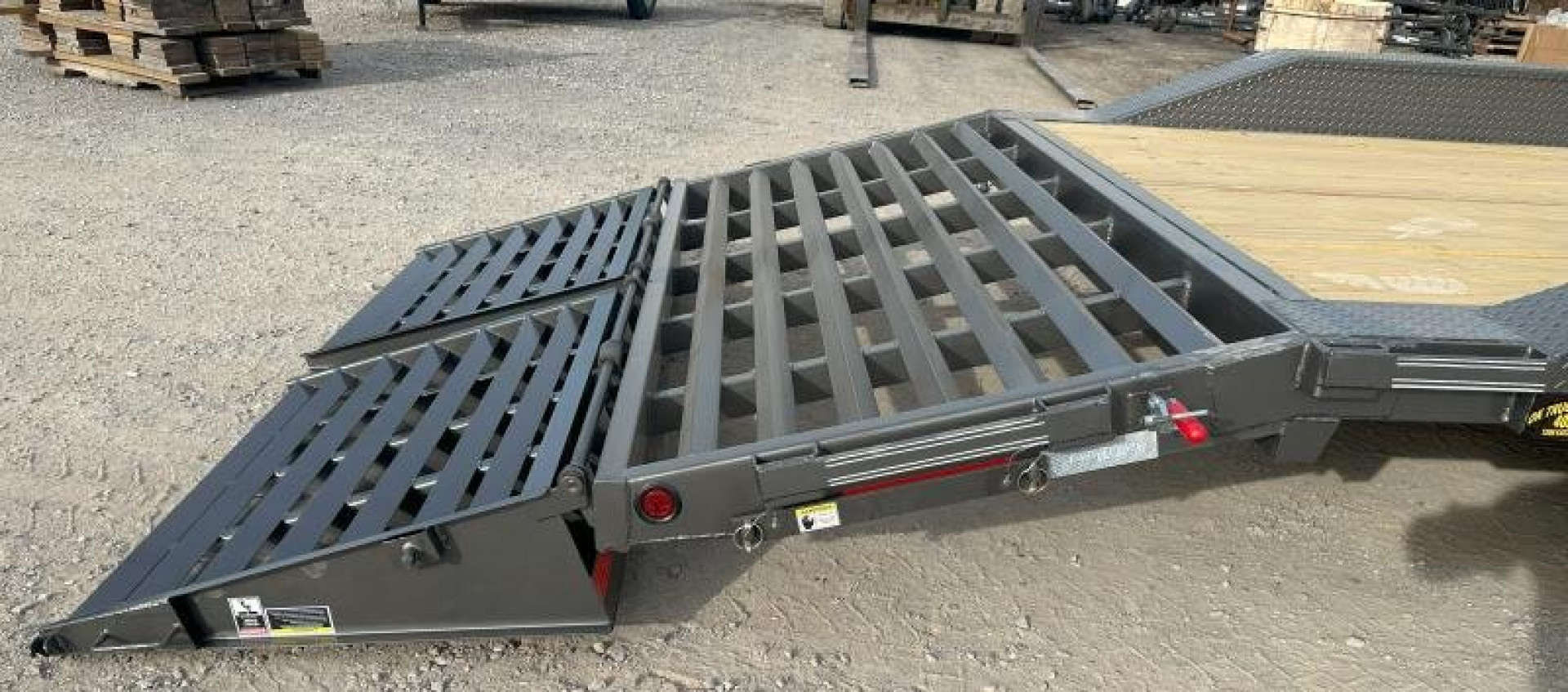New 2025 East Texas Trailers 102" x 24' Tandem Axle Gooseneck Lowstyle with Mini Macho Dove Equipment Trailer