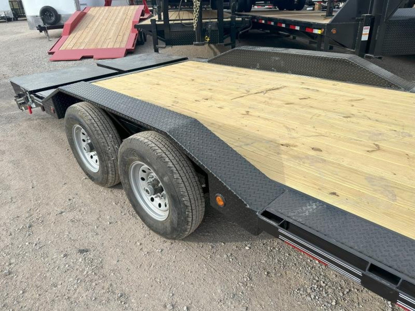 New 2025 East Texas Trailers 102" x 24' Tandem Axle Gooseneck Lowstyle with Mini Macho Dove Equipment Trailer
