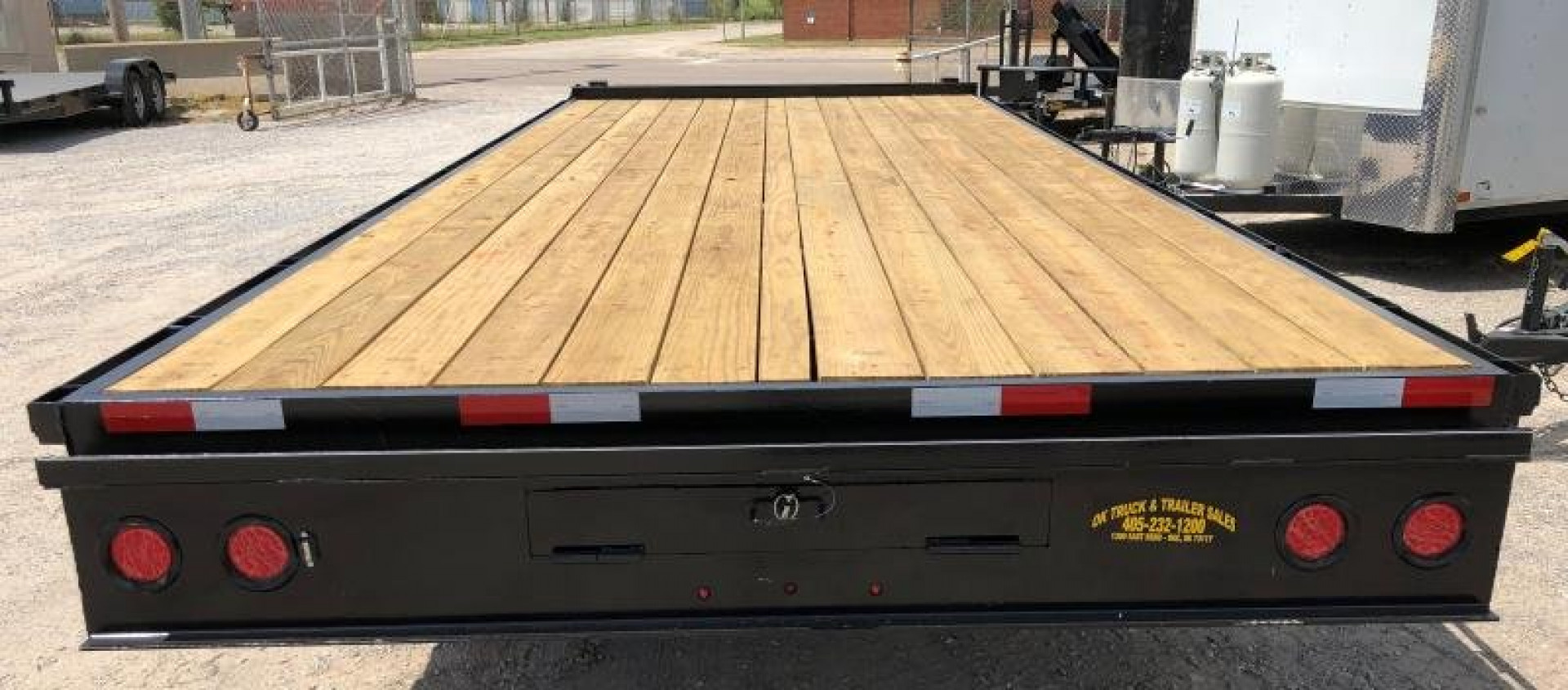 New 2025 Road Boss 102" X 20' Bumperpull Flatbed Deck Over Deckover Trailer