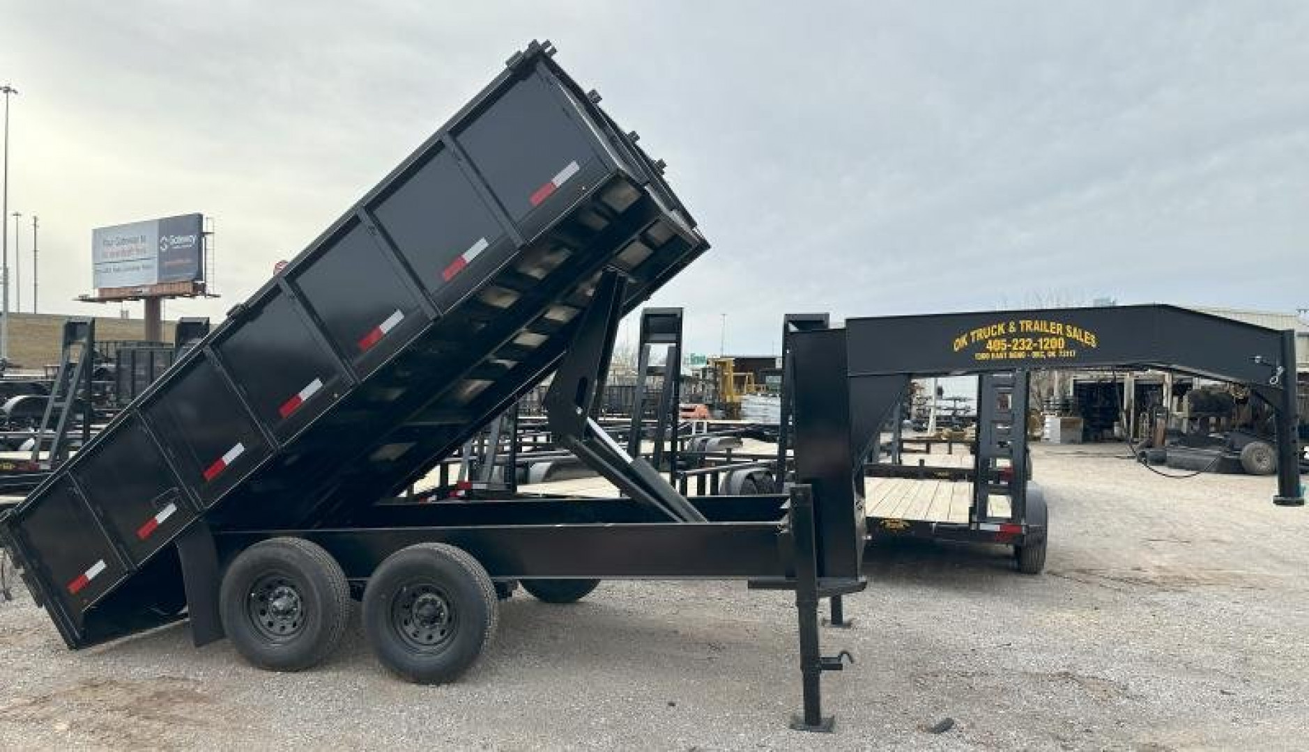 New 2025 Road Boss 102" x 14' Tandem Axle Gooseneck with 2' sides Dump Trailer