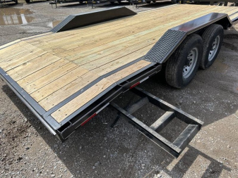 New 2025 Road Boss 102" Wide x 20' Heavy Duty Car Hauler with Drive over Fenders Car Hauler
