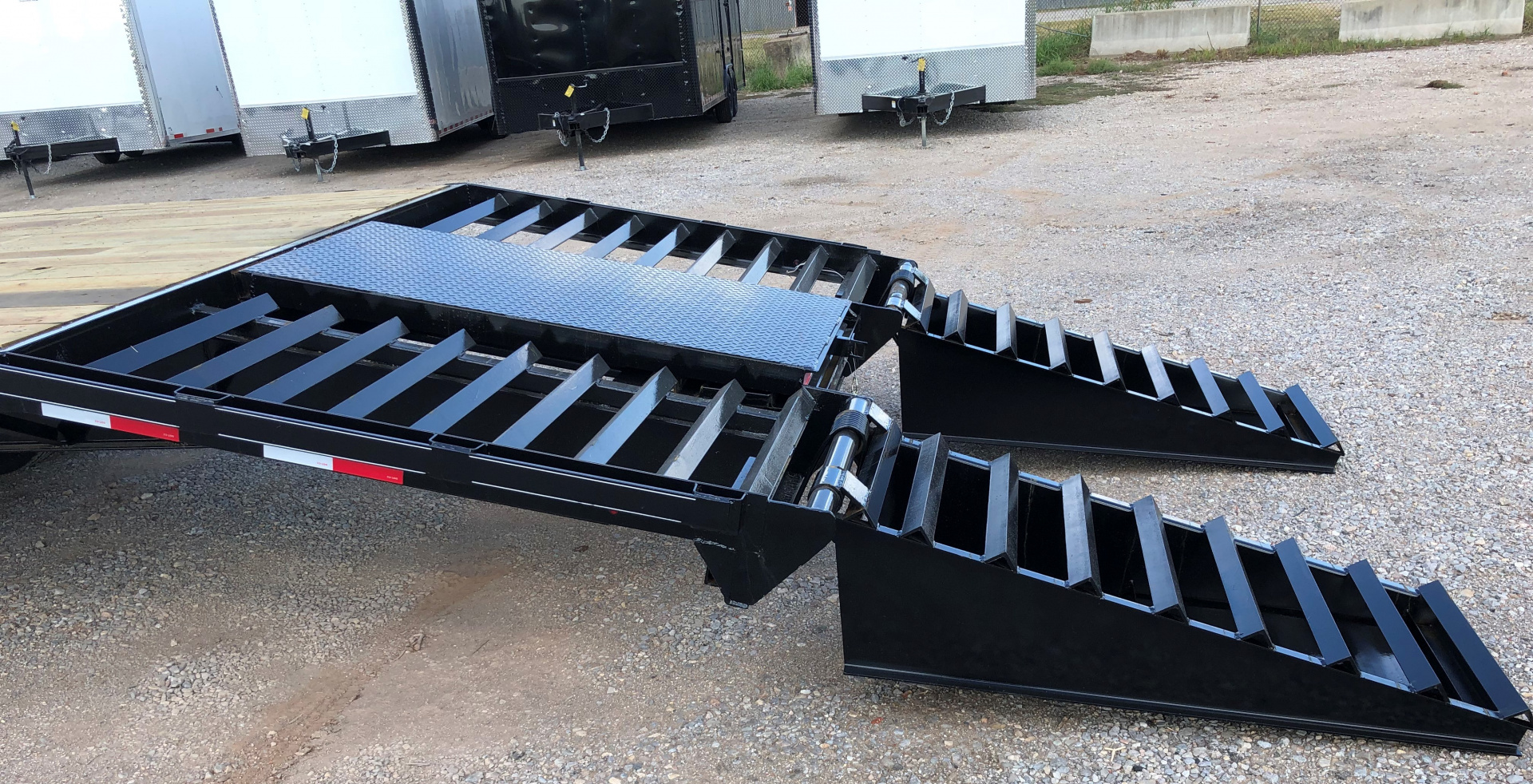 New 2026 Road Boss 25' Tandem Axle Gooseneck Equipment Trailer