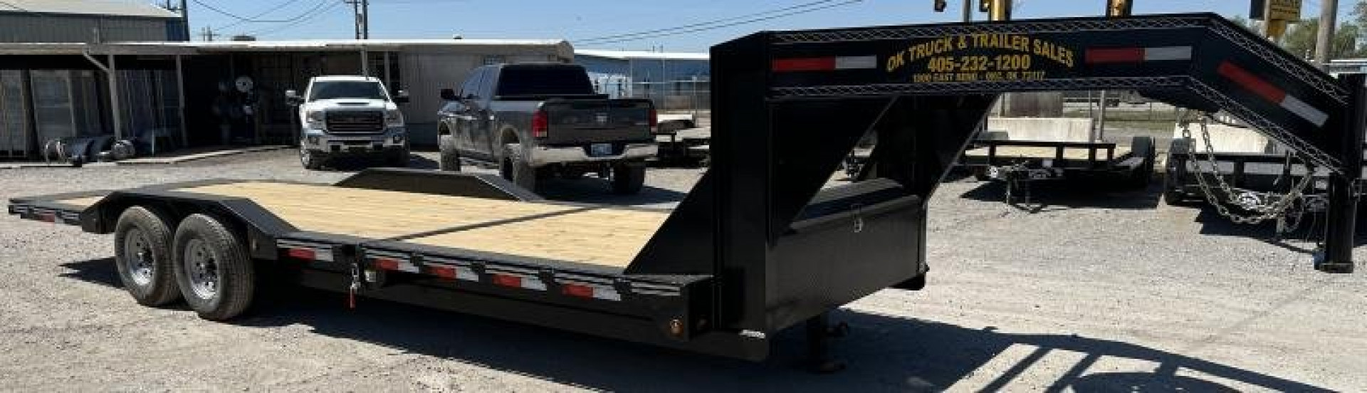 New 2025 East Texas Trailers 102" x 24' Gooseneck Lowstyle Tilt Tilt Trailer