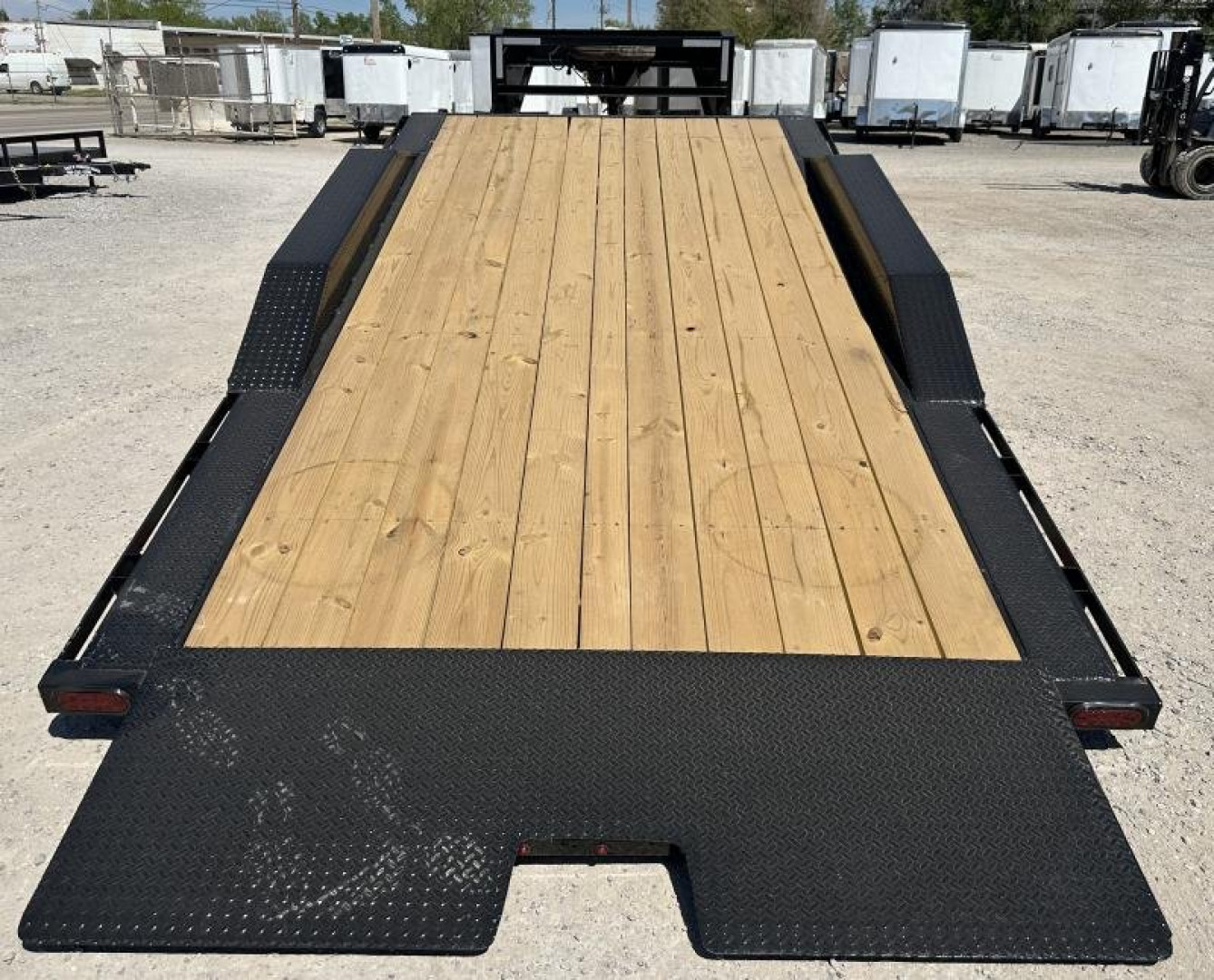 New 2025 East Texas Trailers 102" x 24' Gooseneck Lowstyle Tilt Tilt Trailer