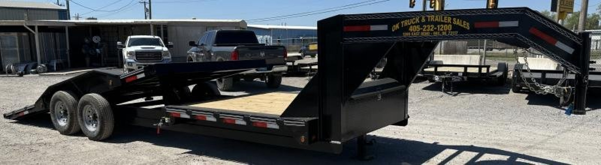 New 2025 East Texas Trailers 102" x 24' Gooseneck Lowstyle Tilt Tilt Trailer