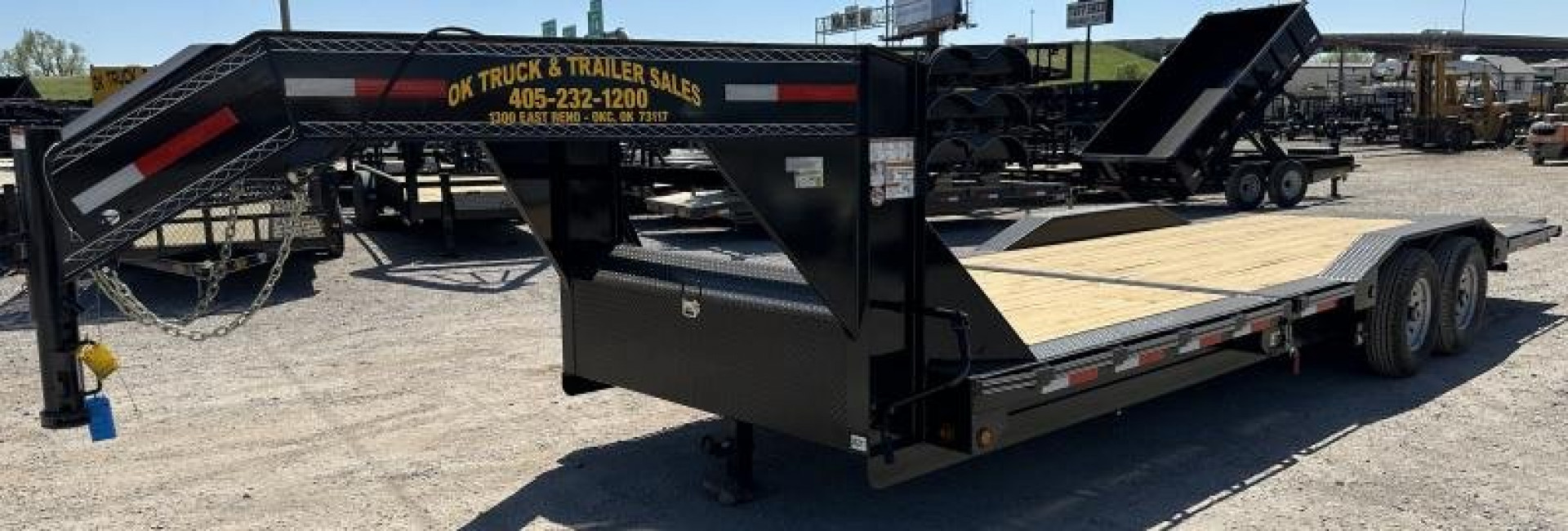 New 2025 East Texas Trailers 102" x 24' Gooseneck Lowstyle Tilt Tilt Trailer