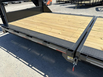 New 2025 East Texas Trailers 102" x 24' Gooseneck Lowstyle Tilt Tilt Trailer