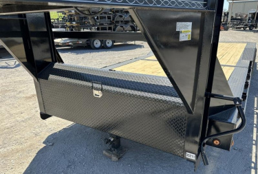 New 2025 East Texas Trailers 102" x 24' Gooseneck Lowstyle Tilt Tilt Trailer