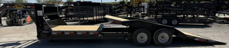 New 2025 East Texas Trailers 102" x 24' Gooseneck Lowstyle Tilt Tilt Trailer