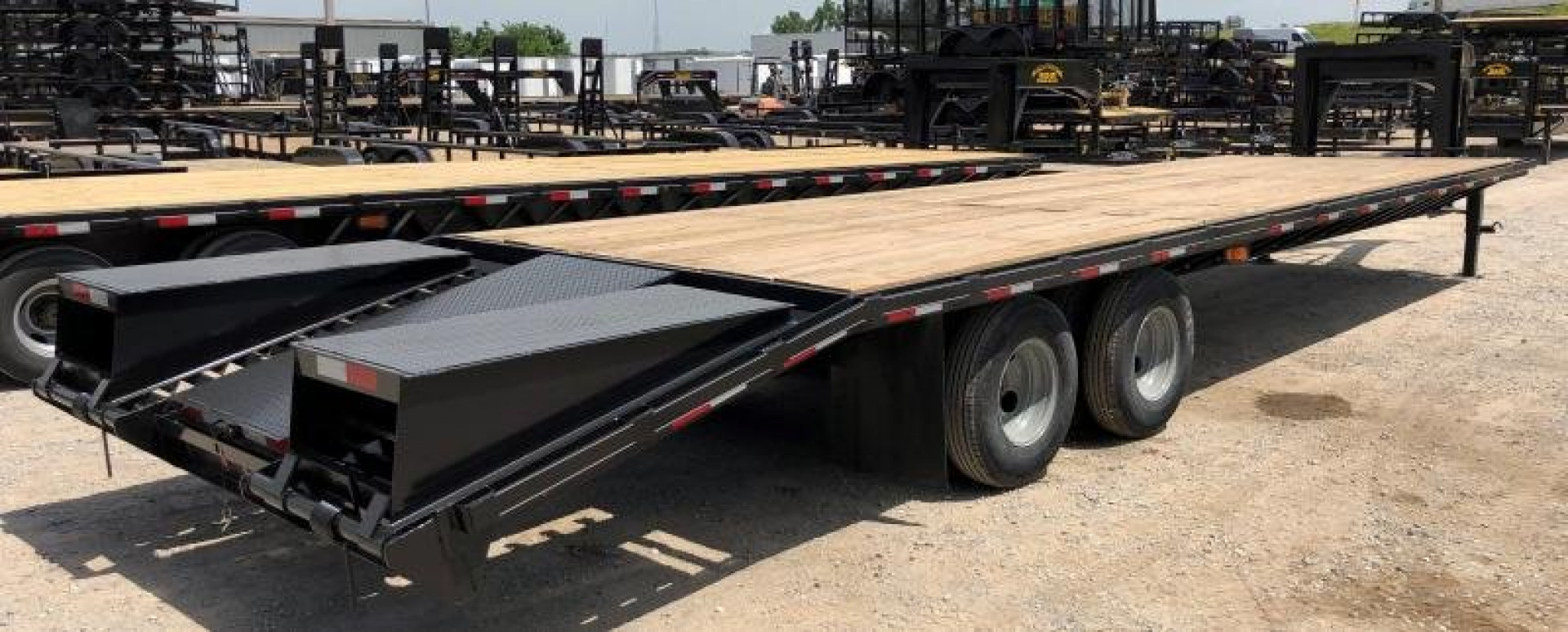 New 2025 Road Boss 32' TDGN Combo Equipment Trailer