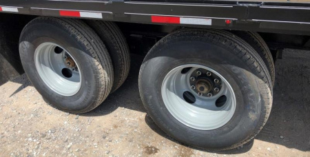New 2025 Road Boss 32' TDGN Combo Equipment Trailer