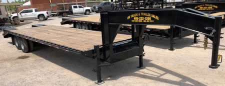 New 2025 Road Boss 32' TDGN Combo Equipment Trailer