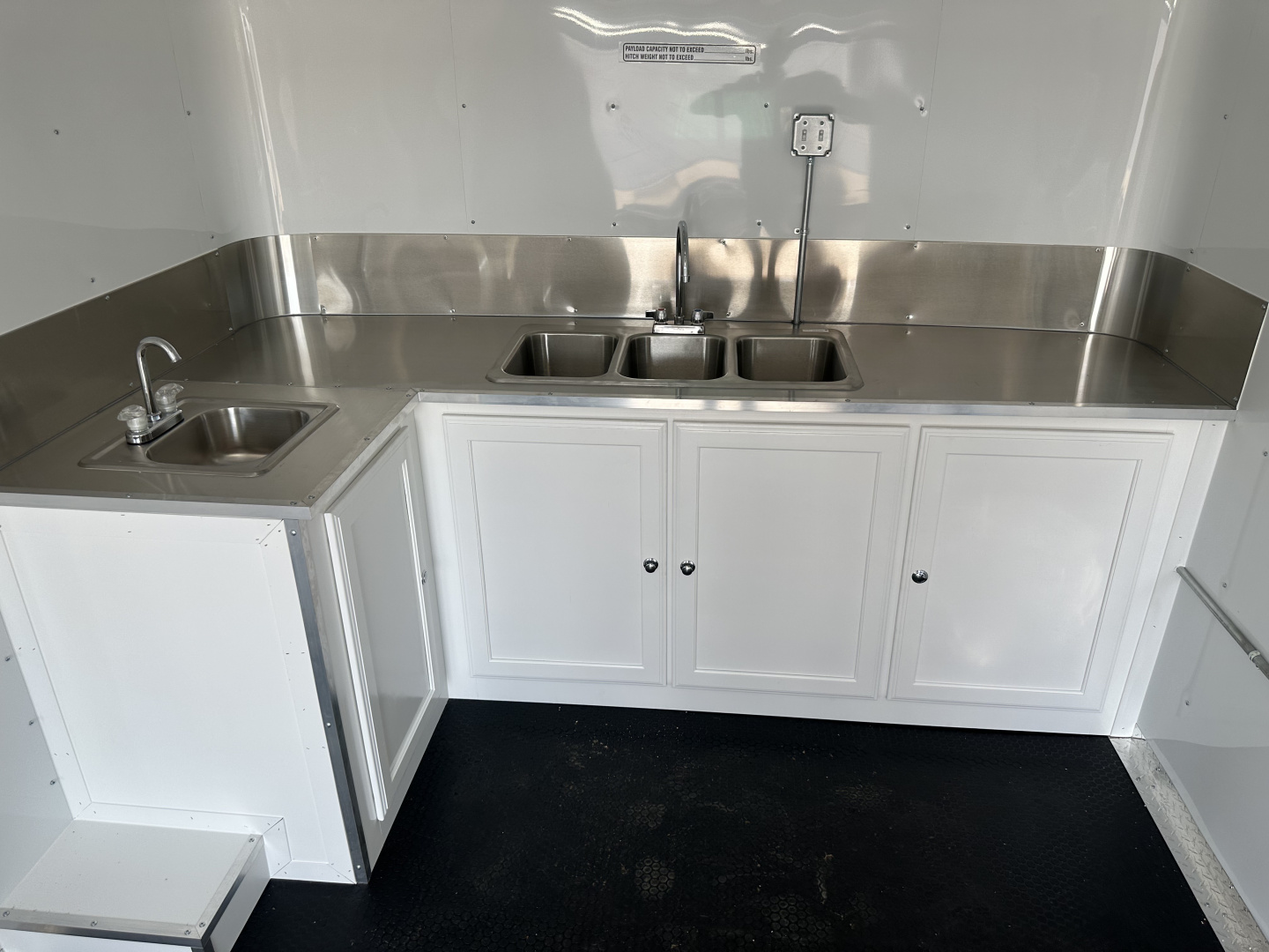 New 2026 Cargo Craft 8.5x16XPConcess Concession