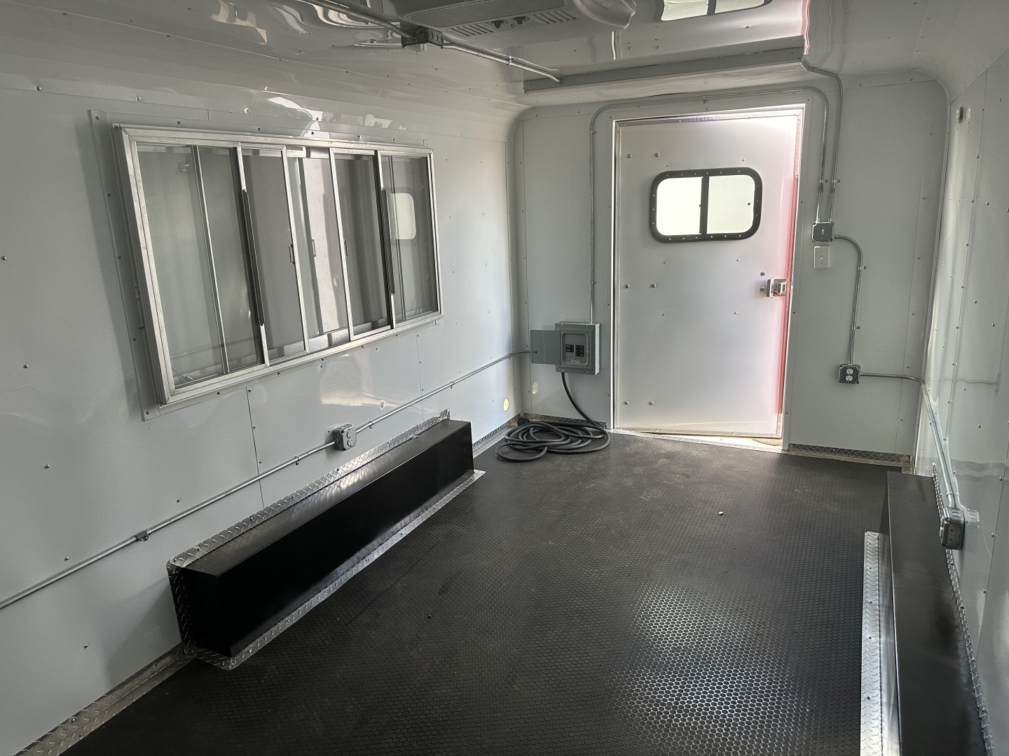 New 2026 Cargo Craft 8.5x16XPConcess Concession