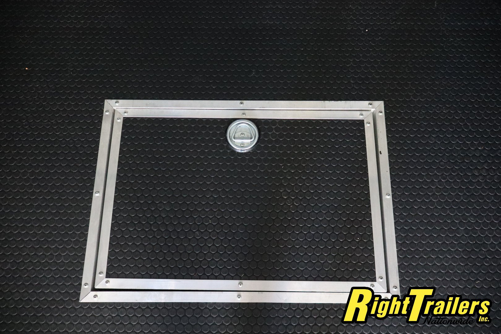 Used 2024 8.5X26 Team Spirit Stacker