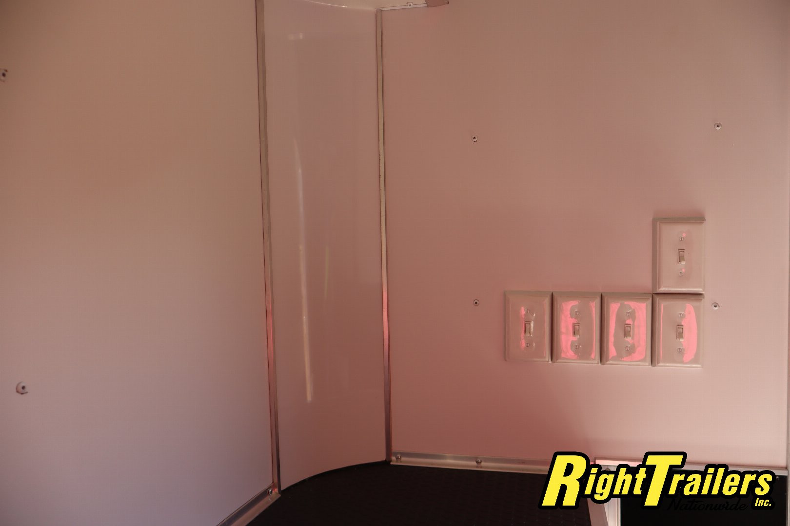 Used 2024 8.5X26 Team Spirit Stacker