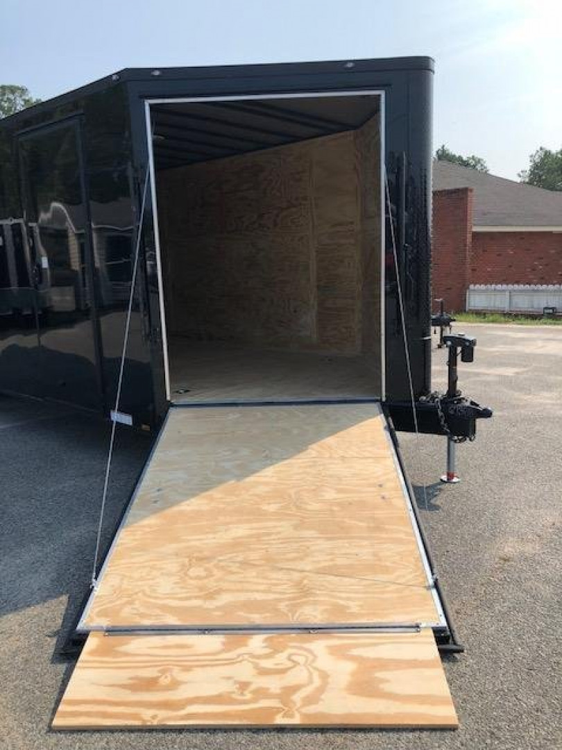 New 2025 Diamond Cargo 8.5x26 Snowmobile Trailer