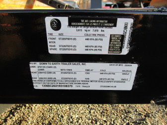 New 2024 Down 2 Earth Trailers DTE8220WCH5.2B Car Hauler