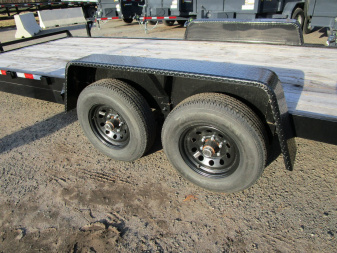 New 2024 Down 2 Earth Trailers DTE8220WCH5.2B Car Hauler