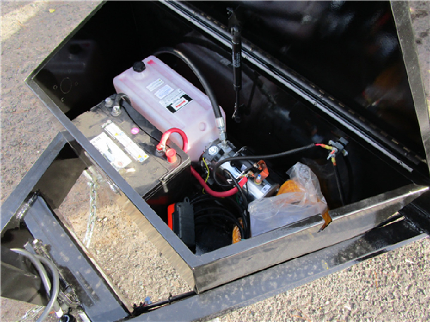 New 2023 Belmont 72" x 12' 12K Dump