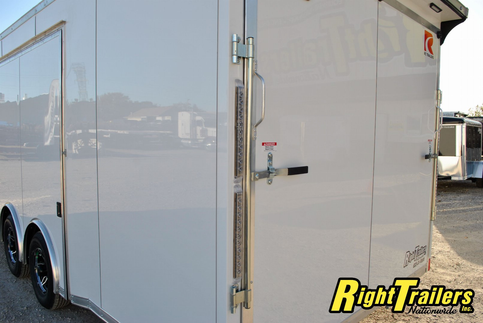 New 2025 8.5X24 RC Race Trailer