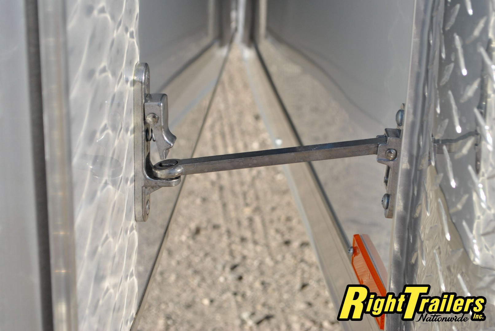 New 2025 8.5X24 RC Race Trailer