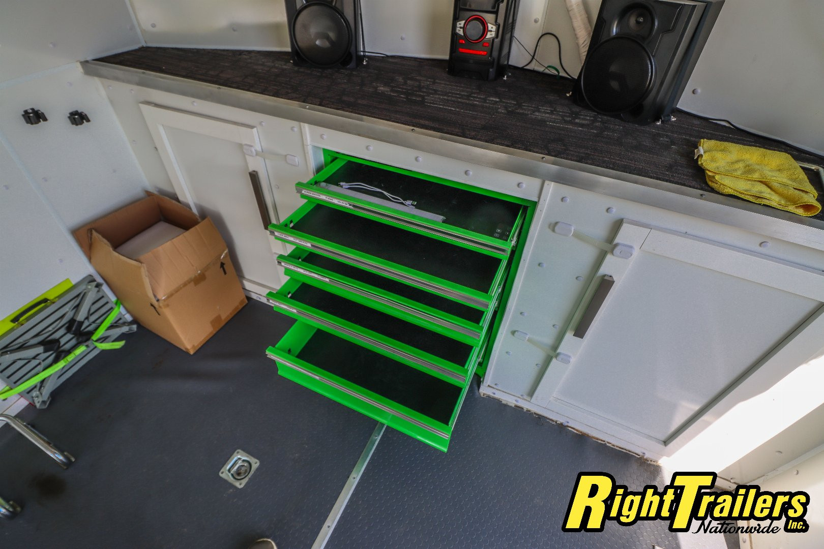 Used 2023 J&C Suppliers 8.5X24 RACE TRAILER