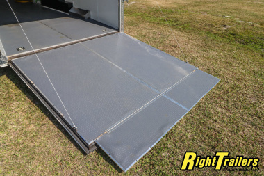 Used 2023 J&C Suppliers 8.5X24 RACE TRAILER