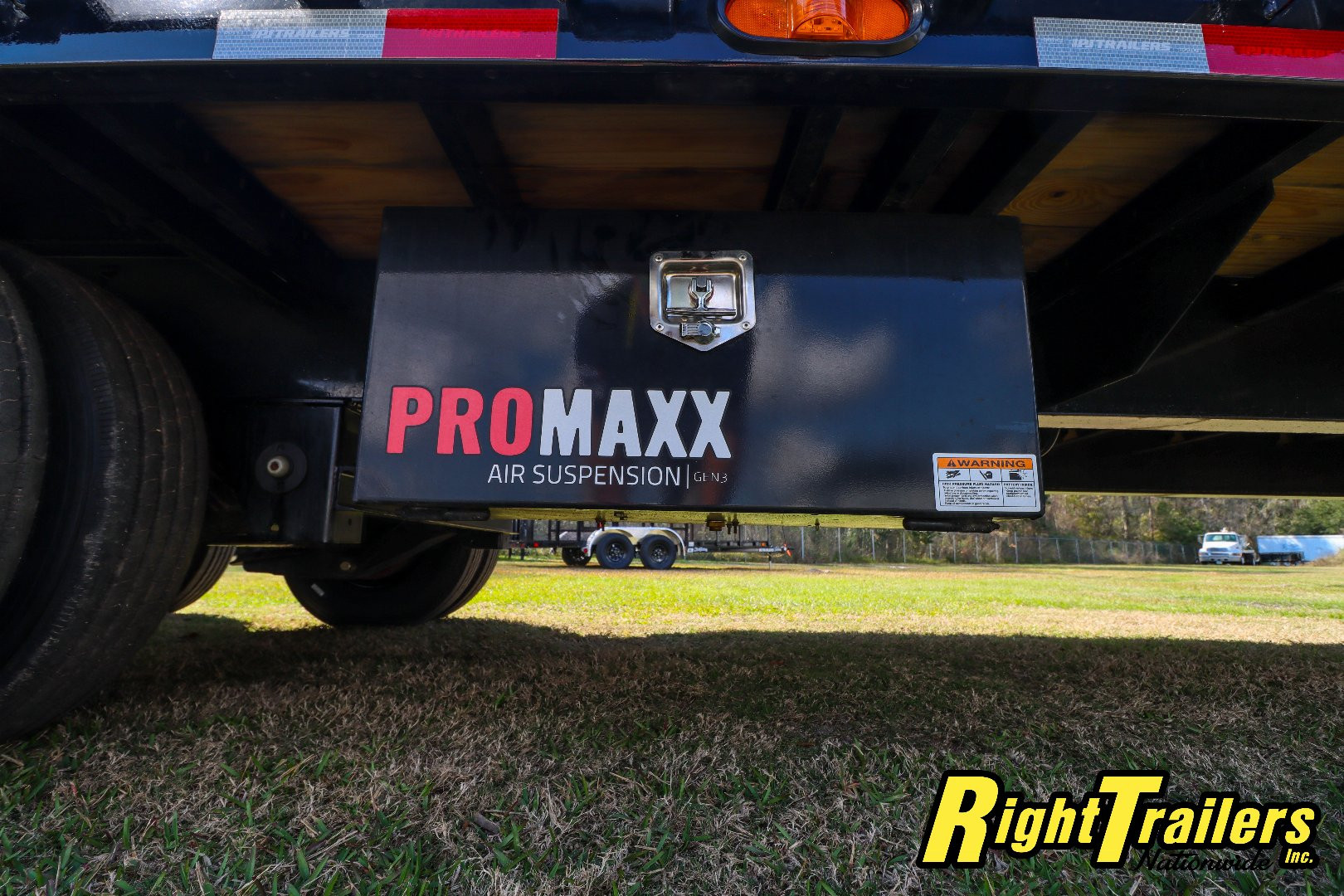 New 2025 8.5x40 PJ Gooseneck Equipment Trailer