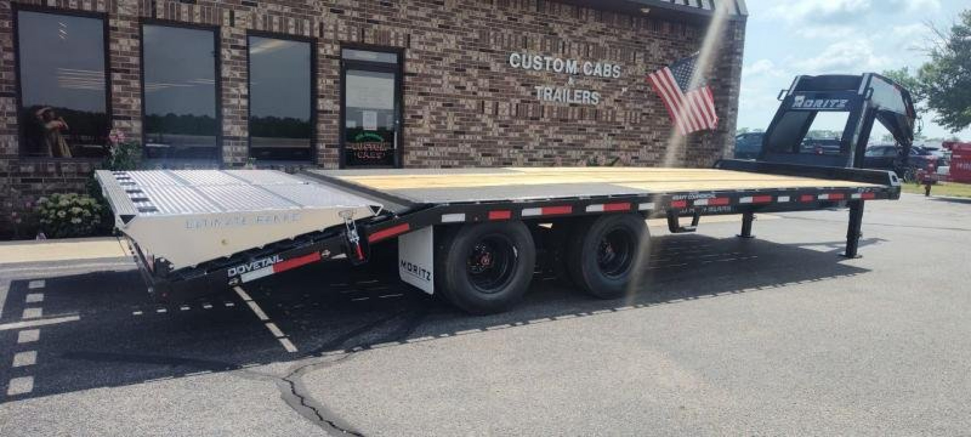 New 2025 Moritz International 20+5 20K Flatbed Trailer