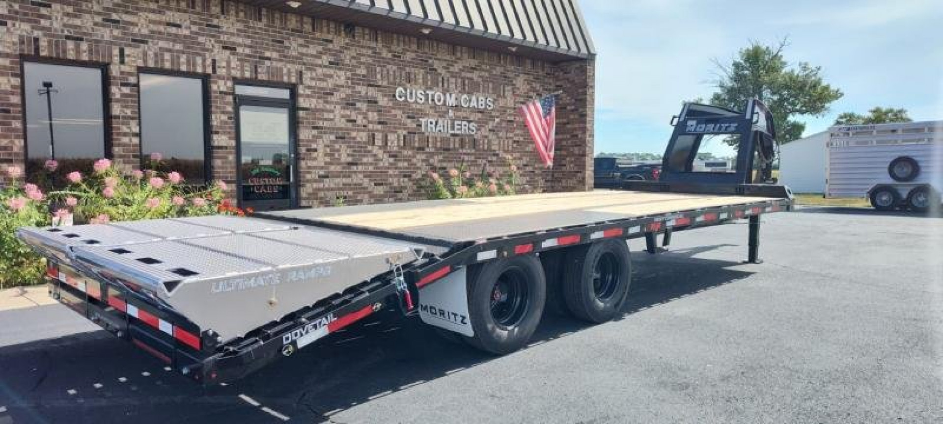 New 2024 Moritz International 20+5 20K Flatbed Trailer