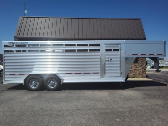 New 2024 Featherlite 6'7 x 20' 8117 Livestock Trailer