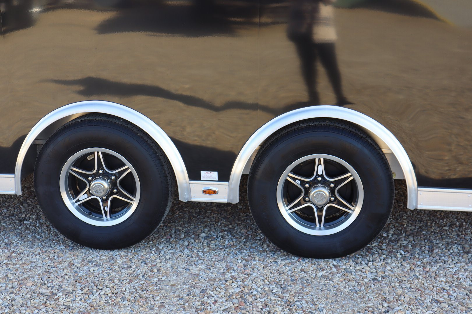 New 2024 8.5x28 inTech Trailers Race Trailer