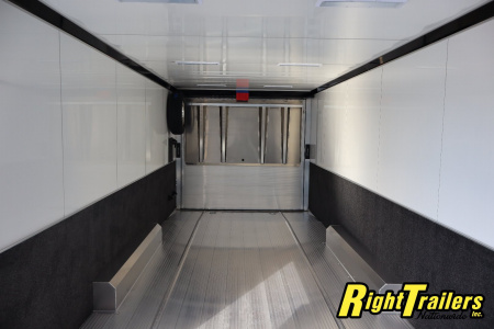 New 8.5x28 inTech Race Trailer