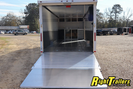 New 8.5x28 inTech Race Trailer