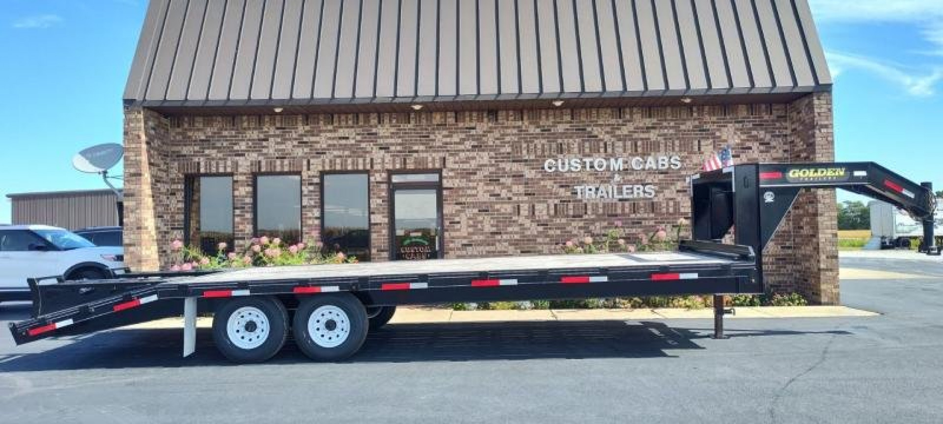 New 2024 Golden Trailers 20+5 14K Flatbed Trailer