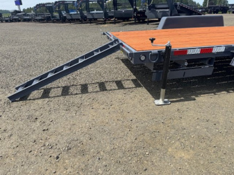 New 2026 Versatile Trailers HD716-10K Flatbed Trailer
