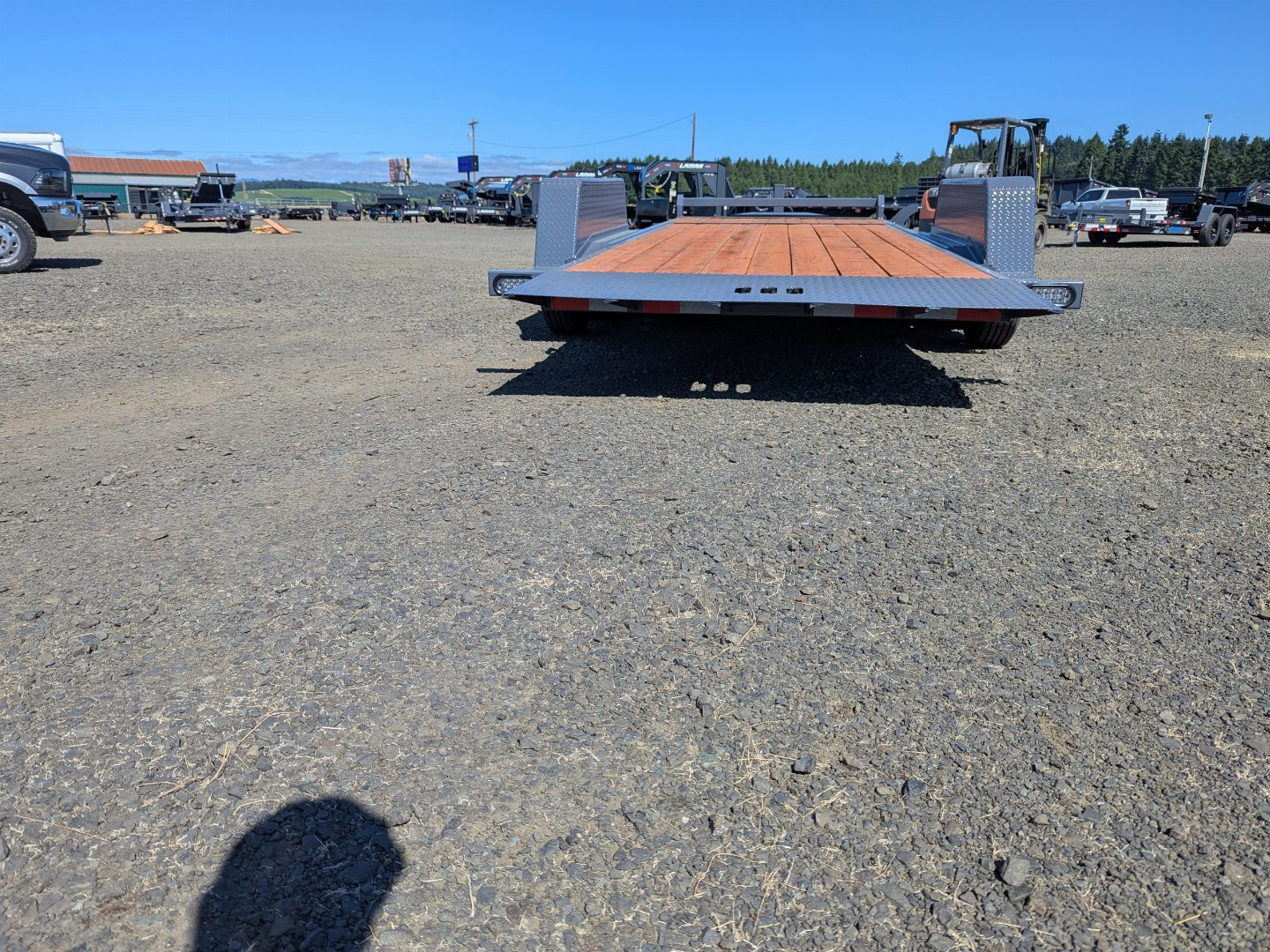 New 2026 Versatile Trailers SF 20'X7'/16K 4+16 Tilt Trailer